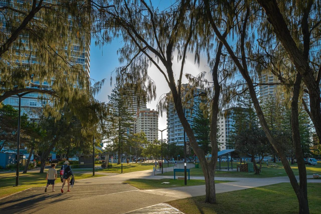 Victoria Square Apartments Gold Coast Extérieur photo