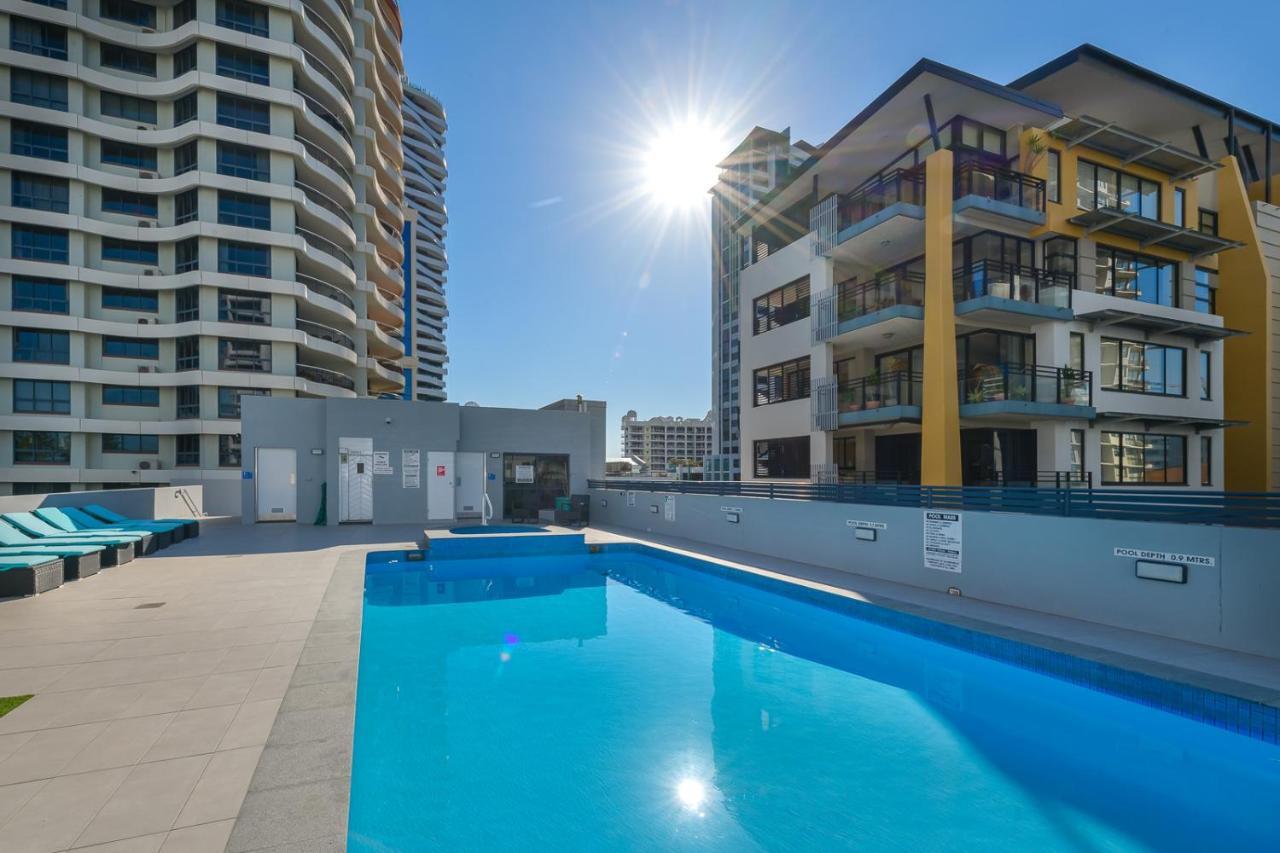 Victoria Square Apartments Gold Coast Extérieur photo
