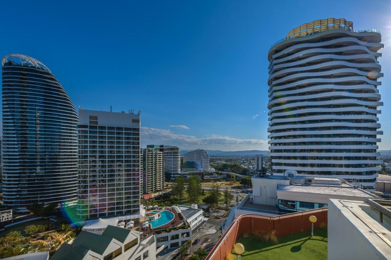 Victoria Square Apartments Gold Coast Extérieur photo